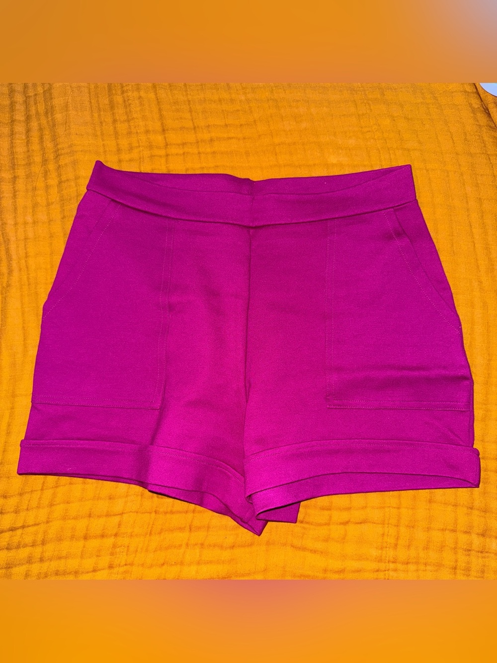 Blackmilk Push it Ponte Orchid High Waisted Cuffed Shorts M